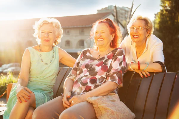 Senior vrouwen — Stockfoto