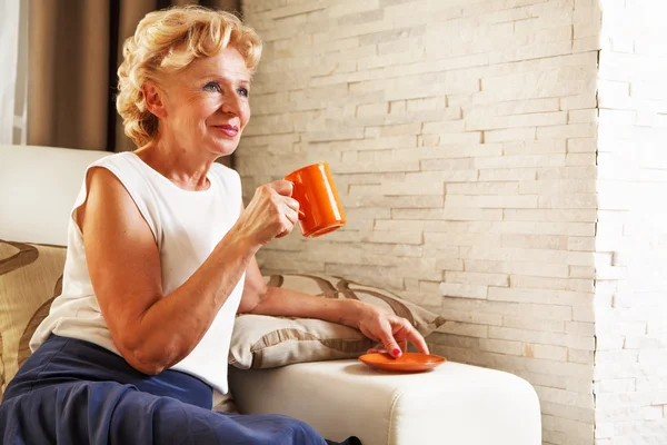 Senior Woman — Stock Photo, Image