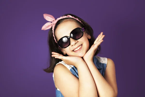 Cute fashion young girl — Stock Photo, Image