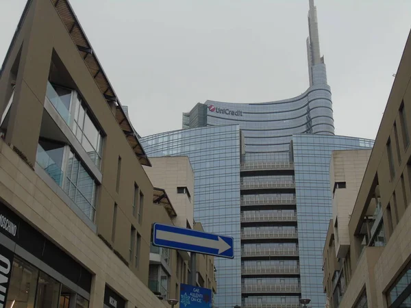 Milano Italia 2015 Una Straordinaria Costruzione Antico Design Degli Edifici — Foto Stock