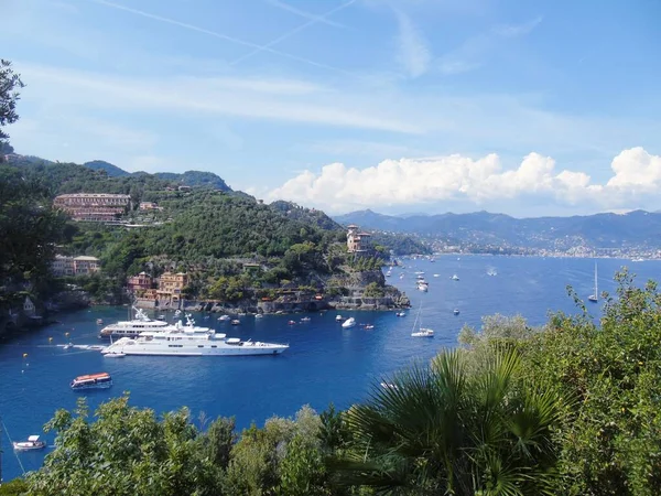 Portofino Italia 2021 Teluk Indah Dengan Rumah Rumah Berwarna Warni — Stok Foto