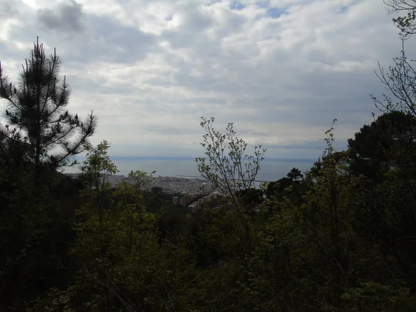 Génova Italia Abril 2021 Vista Panorámica Las Montañas Sobre Ciudad — Foto de Stock