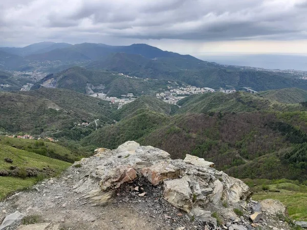 Entdecken Sie Die Berge Rund Genua Blick Auf Die Stadt — Stockfoto