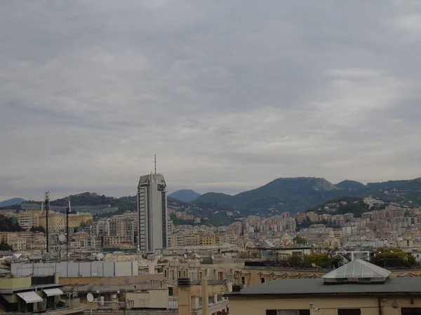 Gênova Itália Abril 2021 Construção Moderna Centro Cidade Gênova Lindos — Fotografia de Stock