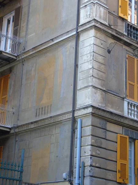 Genua Italien Juli 2021 Antiker Gemauerter Burgbau Mit Holzfenster Gealterte — Stockfoto