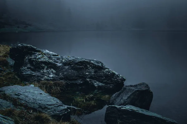 Vue Sur Lac Brumeux Mortirolo Montagne — Photo