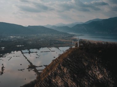 İHA 'dan göl manzarası