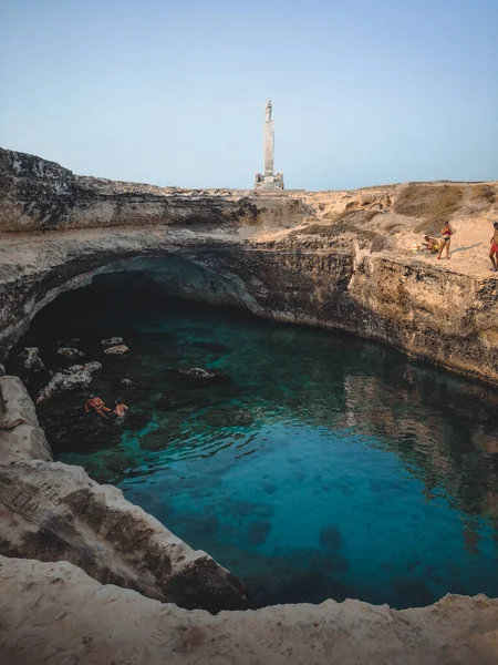 Une Vue Magnifique Sur Grotte Poésie Dans Les Pouilles — Photo