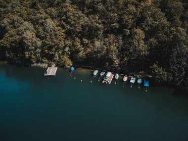 Moro gölünün manzarası harika.