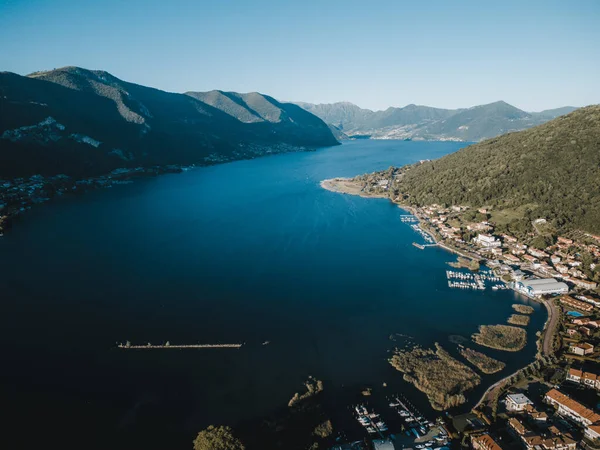 Hermosa Vista Sobre Lago Iseo Desde Dron — Foto de Stock