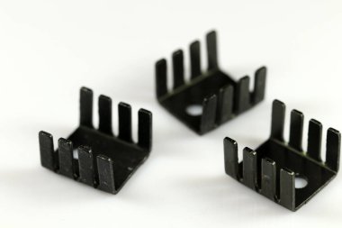 Yarı iletken elektronik bileşenler için ısı dalgası. Seçici odaklanma. Elektronik bileşenler.