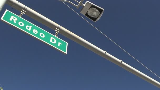 Rodeo drive — Stockvideo