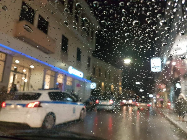 Krople Deszczu Nocy Zimą Mieście Ioannina Greckie — Zdjęcie stockowe