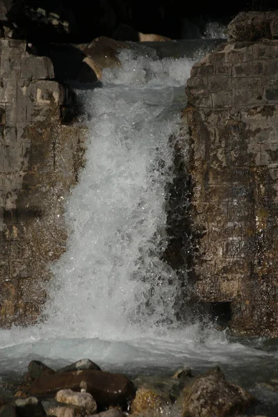 Wasserfall Felsigem Fluss Flammen Regen Der Wintersaison Kyseli Dorf Arta — Stockfoto