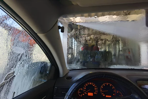 Car Wash Cleaning Glass Foam Water Brushes — Stock Photo, Image