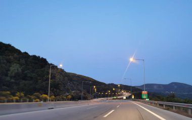 Egnatia otobanındaki tünel Yunan ışıkları hız bulanıklığı, ulaşım araçları