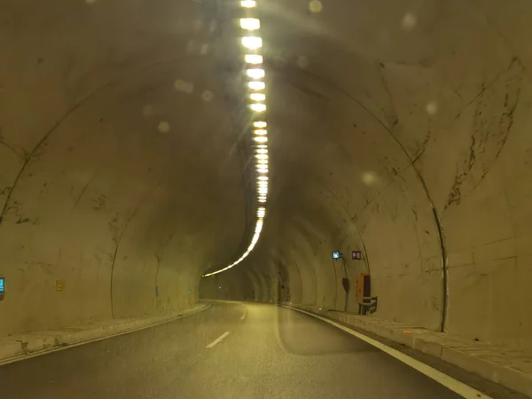 Túnel Egnatia Rodovia Greece Luzes Velocidade Borrão Carros Fundo Transportes — Fotografia de Stock