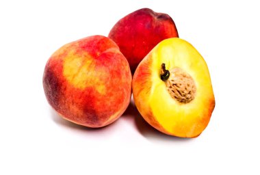 Şeftali şeftalisi tüm kesik arkaplan