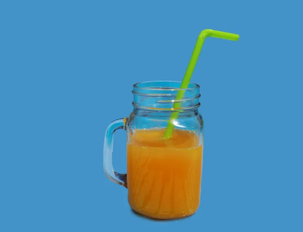 Apelsinjuice Vid Poolen Sommaren Semester Hälsosam Kost — Stockfoto