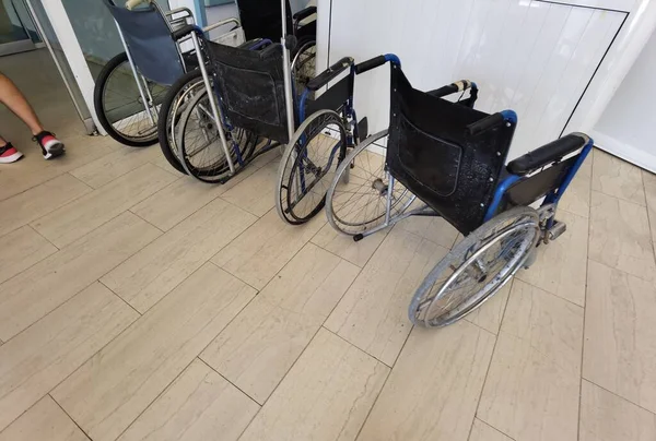 Nemocniční Chodba Moderní Invalidní Vozík Chirurgická Postel Moderní Zdraví — Stock fotografie