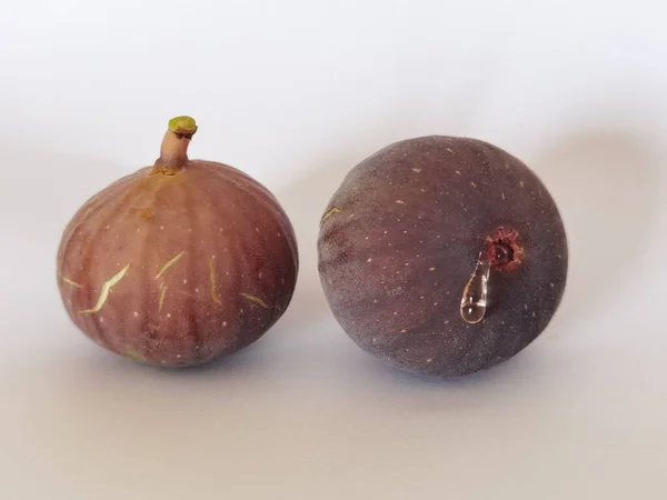 Sonbahar Mevsiminde Meyve Arkaplanı Için Izole Edilmiş Şerbetli Incir — Stok fotoğraf