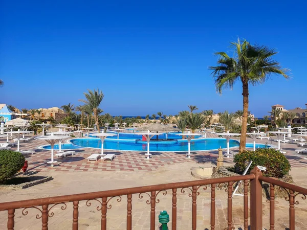 Egipto Marsa Alam Enero 2021 Piscina Hotel Egipcio Foto Alta — Foto de Stock