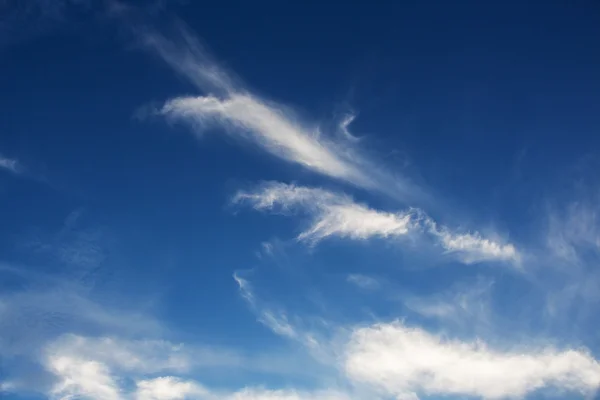 青い空の雲 — ストック写真