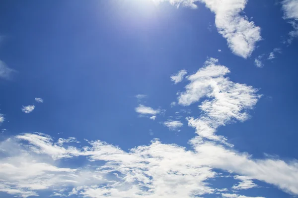 Poderia e céu azul — Fotografia de Stock