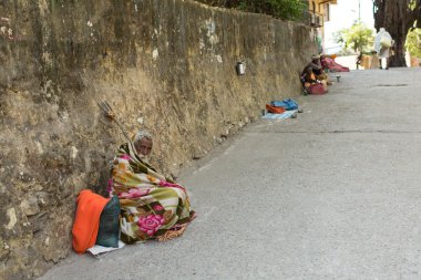 Rishikesh, Hindistan - Oca 01: Ocak tarihinde bir Tanımlanamayan sadhu baba