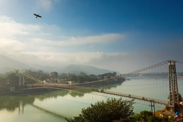 Ganga folyóra Rishikesh, India-híd — Stock Fotó