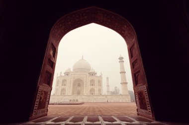 Agra, Hindistan - Ocak 10: Taj Mahal Mousoleum AGRA üzerinde 10 Ocak,