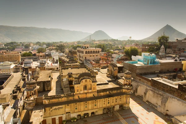 Udsigt over Pushkar City, Indien - Stock-foto