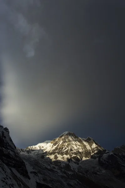 Blick auf annapurna i vom annapurna base camp himalaya mountains — Stockfoto