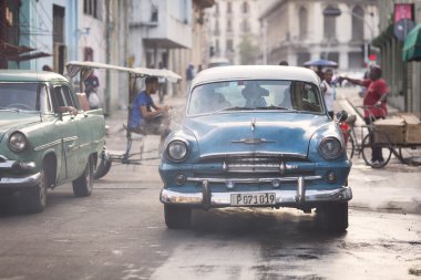 Havana, Küba-Ekim 14:People ve Havana O sokaklarında üzerinde eski araba