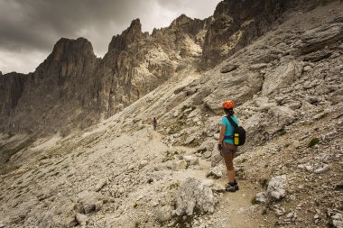 Dolomites içinde trekking / Dolomiti dağlar, Catinaccio / Rosenga