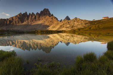 Milli Parkı Tre Cime di Lavaredo yakın güzel manzara. 