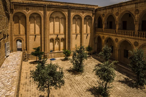 Courtyard of Mor Gabriel Monastery — Stock Photo, Image