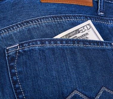 Kot pantolon cebinde dolar para