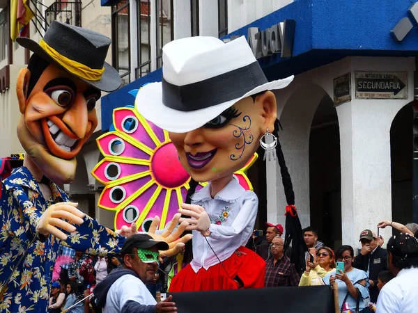 Cuenca Ecuador Febbraio 2020 Sfilata Durante Carnevale Nel Centro Storico — Foto Stock