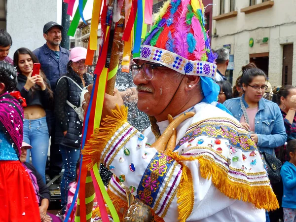Cuenca Ecuador Februari 2020 Karnevalsparad Cuenca Senior Man Folkdansare Bland — Stockfoto