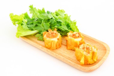 Tay tarzı Köfte. Malzemeler tavuk, havuç, mısır., 