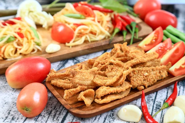 Knapperig Varkensvlees Een Bijgerecht Van Thais Eten — Stockfoto