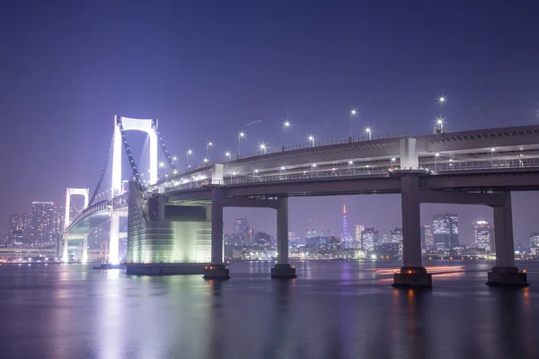 Tokyo Bay an der Regenbogenbrücke — Stockfoto