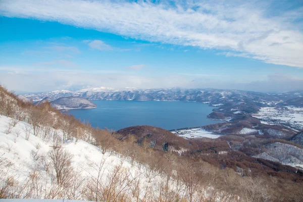 山を雪します。 — ストック写真