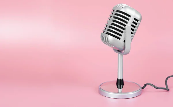 Retro Mikrofon Fénymásoló Hely Rózsaszín Háttér — Stock Fotó