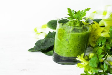 yeşil sebze smoothie