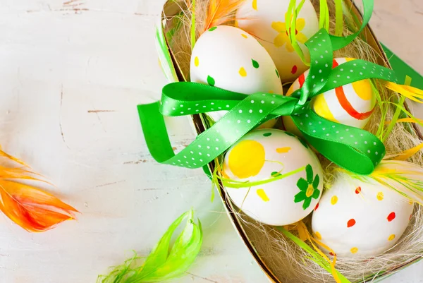 Handcrafted Easter eggs in the nest — 스톡 사진