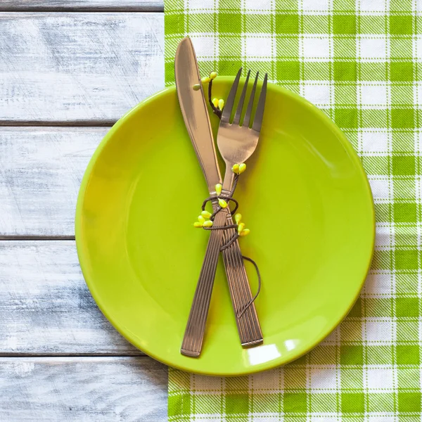 Frühlingstisch gedeckt — Stockfoto