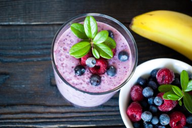 Smoothie çilek ile