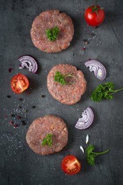 Ham Burger ve malzemeler